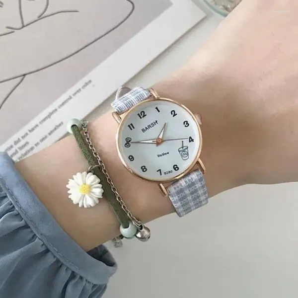 Relojes de pulsera Números de dibujos animados simples Relojes de dial para damas Reloj Moda Cinturón de tela Muñeca impermeable