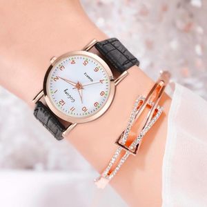 Polshorloges Eenvoudige klassieke nummer Dial Women Fashion Watches Luminous Female Quartz Watch 2023 Ladies Bamboo Knot Leather