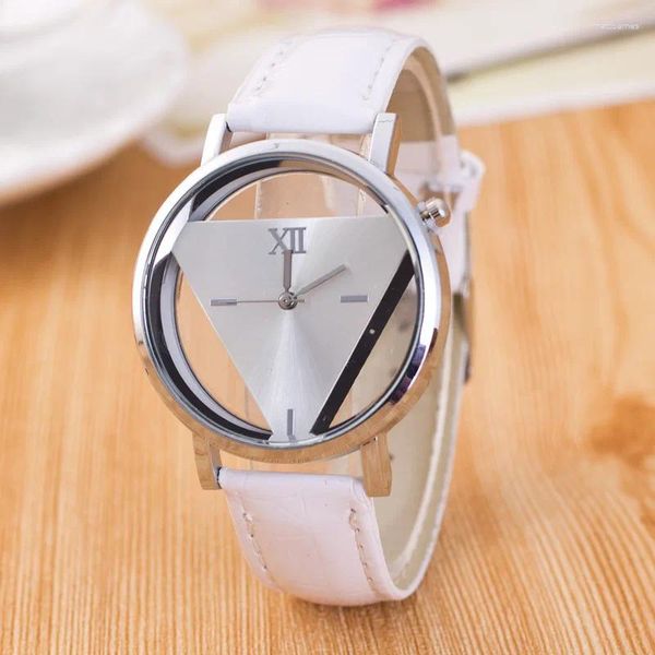 Montres-bracelets Simple INS Femmes Montre Personnalisé Mode Double Face Creux Tendance Triangle Horloge