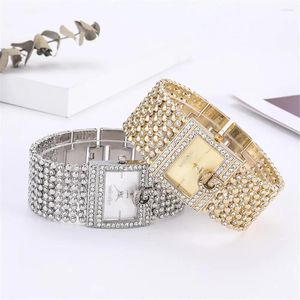 Relógios de pulso simples quadrado ouro relógios mulheres moda casual liga pulseira senhoras g diamante escala dial feminino relógio de quartzo