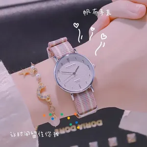 Montres-bracelets montre simple pour femmes bracelet en tissu en nylon Sport montres imperméables dames horloge à Quartz mode Ultra mince