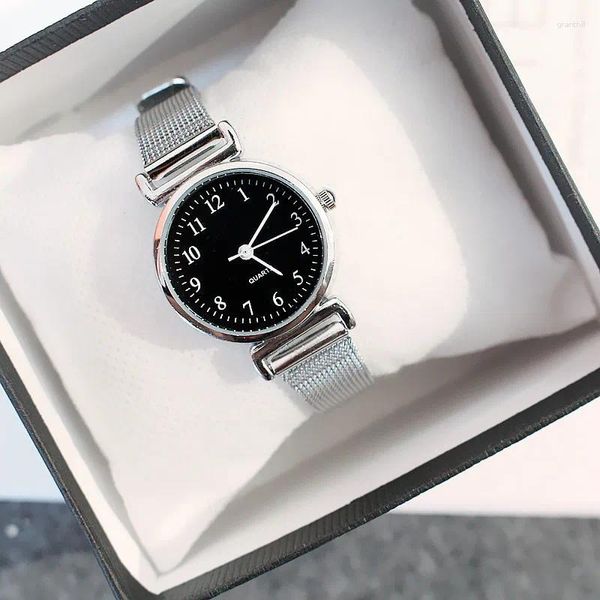 Relojes de pulsera Simplicidad Reloj de nicho retro para compañeras de clase y parejas Mujeres minimalistas