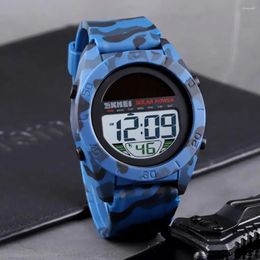 Horloges SKMEI Zonne-energie Waterdicht Sporthorloge Heren Merk Chrono Alarm LED Digitale Militaire Klok Man Relogio