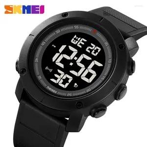SKMEI Sport Outdoor Digitaal Horloge Voor Mannen 2Tijd Stopwatch Alarm Datum LED Militaire Elektronische Heren Horloges Mannelijke Klok