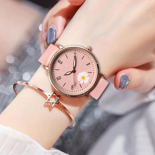 Montres-bracelets Petites Marguerites Montre Femmes Mode Casual Ceinture En Cuir Montres Simple Dames Cadran Horloge À Quartz Robe Montres-braceletsMontres-bracelets