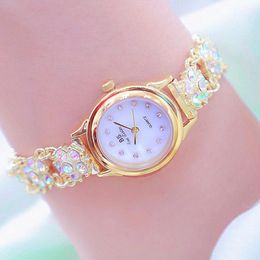 Polshorloges kleine wijzerplaat dames pols horloges 2023 Diamant Rhinestone Silver Gold Quartz vrouwen eenvoudige vrouwelijke WrisWatches Montre femmewristwat