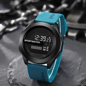 Polshorloges sport horloge voor man digitale polshorloge stopwatch lumineuze date week waterdichte heren militaire klok elektronisch horloge relogio nieuw 240423