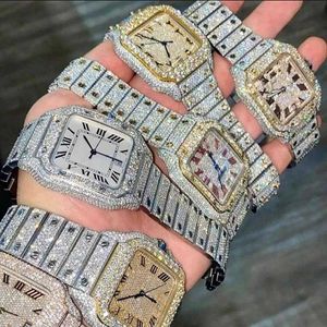 Montres-bracelets boîtier carré hommes luxe glacé montre couleur dorée diamant VVS VVS1 montre mécanique automatique8SRDB968