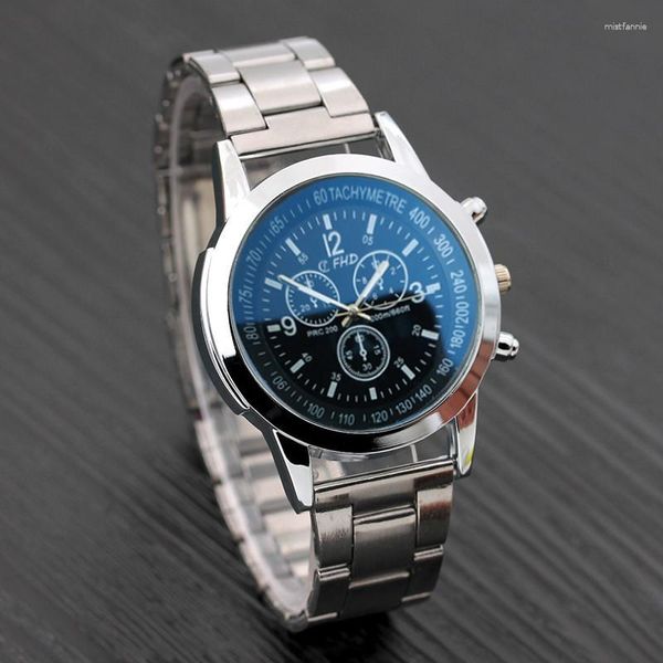 Relojes de pulsera Reloj analógico de pulsera deportivo de cuarzo de acero inoxidable T Moda para hombre Relojes ultrafinos SimpleMasculino Business