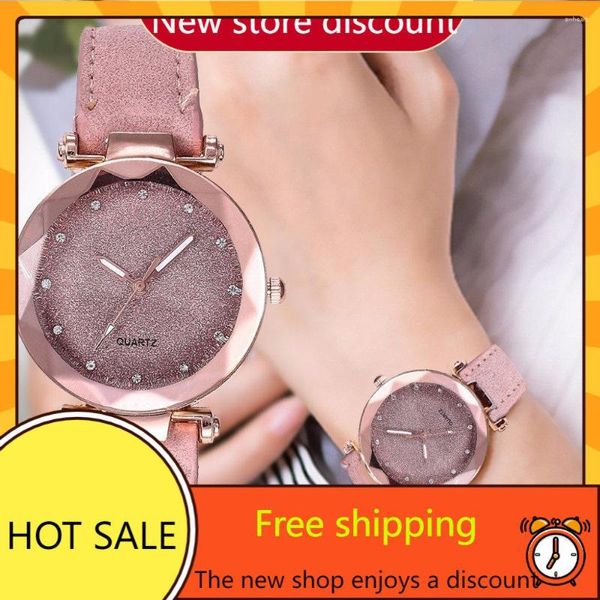 Montre-bracelets étoilés Sky Silver Powder Face Woard de quartz de sangle en cuir abrasif pour femmes