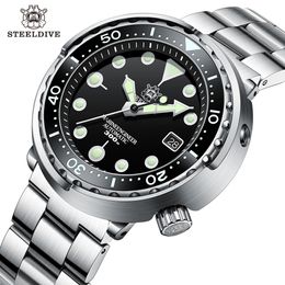 Montres-bracelets Steeldive SD1975 Cadran Couleur Bonbon Lunette Céramique 30ATM 300m Étanche Acier Inoxydable NH35 Tuna Mens Montre de Plongée Automatique 230802