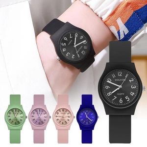 Polshorloges Student Multicolor Quartz Kijk Fresh Candy Color Fashion Casual Rough Gem Leather For Junior High School