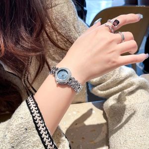Montres-bracelets élégant décontracté diamant montre-bracelet nacre cadran montre pour femmes Relogio Feminino Montre Femme