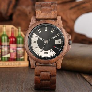 Montres-bracelets Montre-bracelet à quartz pour hommes en bois élégant Cadran rond unique Fermoir pliant Noyer / Érable / Bois d'ébène Montres pour hommes