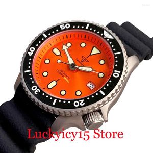 Polshorloges Tandorio 41mm Titanium Watch Diver 200m Waterdichte NH35a Automatische mannen Oranje Dial Lumineuze saffierglasrubberen rubberriem