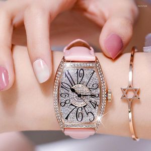 Relojes de pulsera Tonneau en forma de reloj digital con esfera de diamante para damas Correa de cuero genuino Reloj de pulsera de cuarzo resistente al agua Esposa Regalo de Navidad