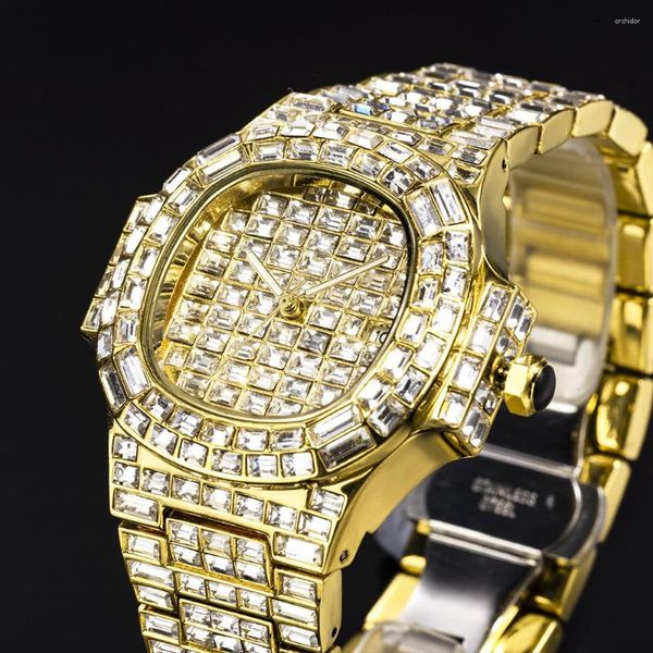 Relojes de pulsera Top Full Diamond Square Big Dial Calendar Reloj de cuarzo para hombre 18K Gold Relojes de hip hop a prueba de agua Relogio