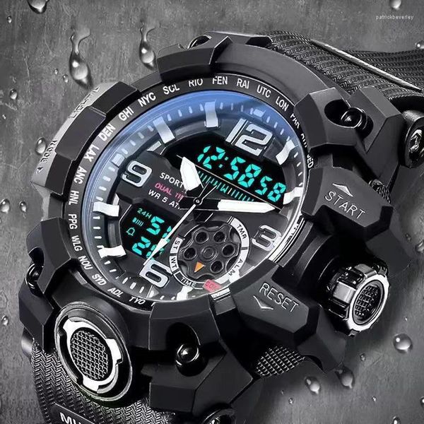 Montres-bracelets Top montres de luxe hommes double affichage montre étanche hommes Sport électronique montre-bracelet hommes militaire armée horloge mâle