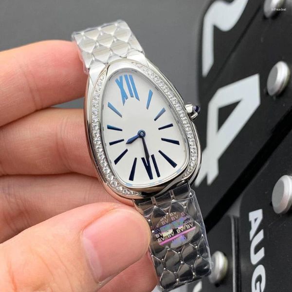 Montres-bracelets Top qualité marque originale dame montres pour femmes jolie montre-bracelet de luxe mouvement à quartz les horloges d'ombre de serpent d'or