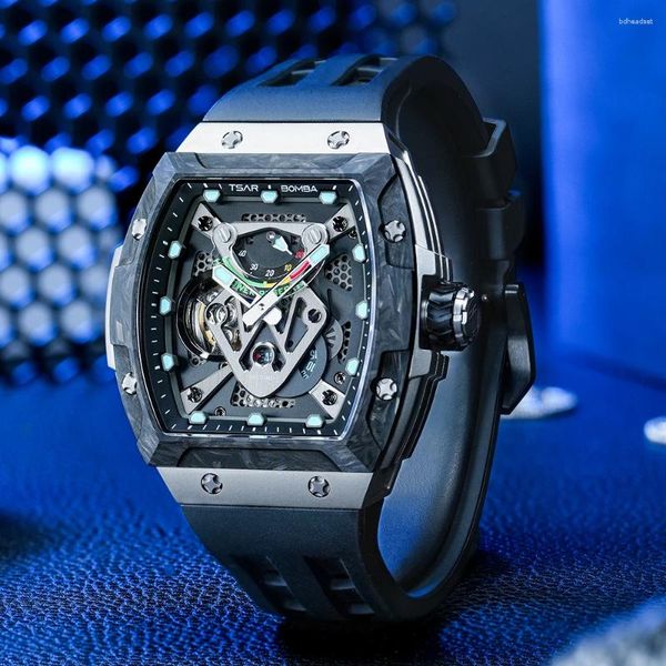 Montre-bracelets Tsar Bomba Top Brand Mens Automatic Watch 50m Titanium étanche Titane Wristwatch Fibre de carbone de luxe Mécanique pour les hommes