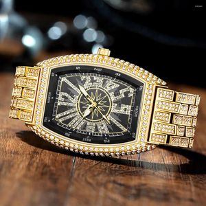 Montres-bracelets UTHAI W87 Montres pour hommes de luxe en métal Sky Star Mode Digital Barrel Plein Diamant Grand Cadran Étanche Mâle Quartz Horloge Montre