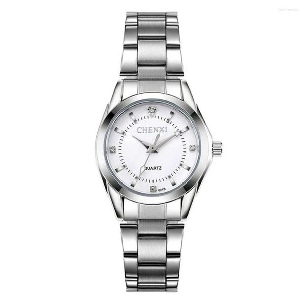 Montres-bracelets polyvalent mouvement à Quartz de haute qualité classique 30mm femmes bande en acier inoxydable étanche dames montre année cadeau