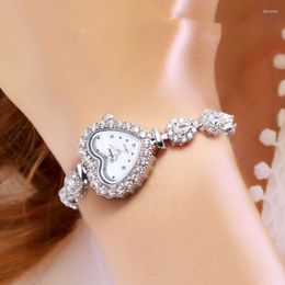 Polshorloges vintage modemerk Hip Hop Ladies Quartz Crystal Rhinestones kijken vrouwen luxe pols glanzende diamanten uurwerken sieraden