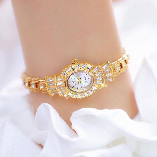 Montres-bracelets Vintage Or Luxe Diamant Ensemble Beimu Cadran Quartz Montre Femme Élégant Ovale Pointeur Chaîne Étanche Cadeau Renogio Femino