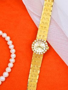 Montre-bracelets vintage petit cadran 2024 Woard's Watch Diamond Retro Luxury Cadeaux élégants Bands en laiton 24k Gold plaqué haute qualité