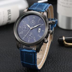 Montres-bracelets Montre pour hommes Quartz Cuir Montre-bracelet Auto-Date Affichage Décor Petits cadrans Casual Mode Mâle Montre Relogio Masculino