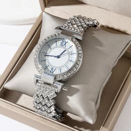 Horloges voor dames online Celebrity Full Diamond dames quartz armband Een generatie aanbod.