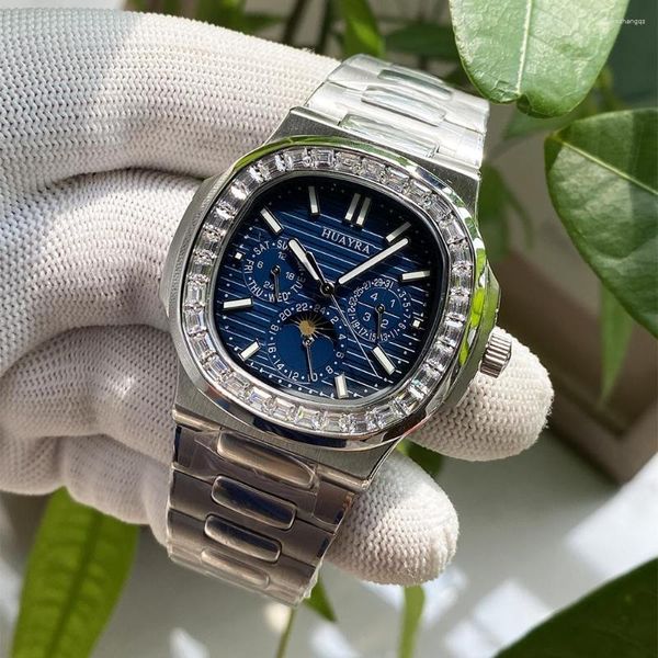 Relojes de pulsera Reloj HUAYRA Hombres Top Luxury Business Moonlight Impermeable Esfera azul Sun Moon Display