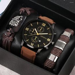 Montres-bracelets montre avec calendrier marron hommes Quartz cuir 2 pièces Bracelets de mode exquis cadeau d'anniversaire ensemble pour mari petit ami