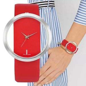 Montres-bracelets Montre Femmes Luxe Unique Creux Squelette Lady Montres-Bracelets Lucky Rouge En Cuir Quartz Casual Élégant Robe Relogio Feminino Gif