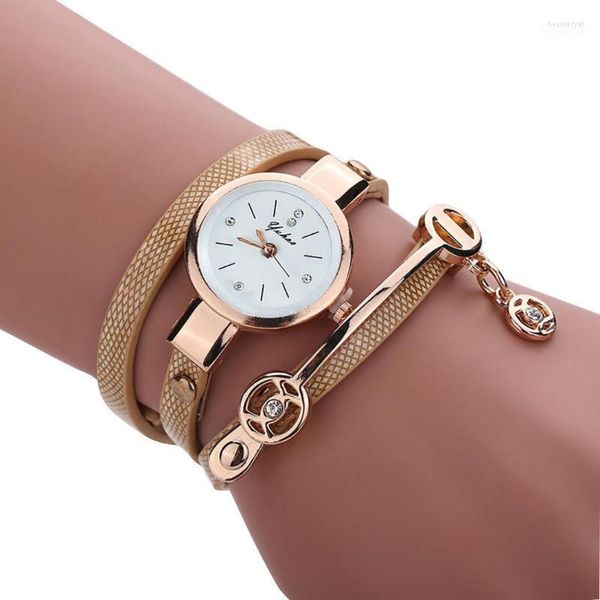 Montres-bracelets femmes décontracté métal bracelet en cuir montre distinguée Quartz haut de gamme dames Simple arabe cadran numérique élégant Bracelet Hect22