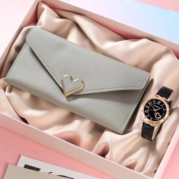 Montre-bracelets Women Fashion Casual Leather Belt Watches Heart en forme de coeur Long Wallet Set Robe Robe Clock Montre Femme