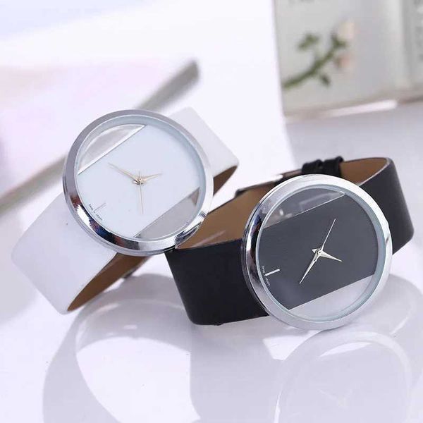 Montre-bracelets Femme en cuir Quartz montre Transparent Hollow Watches Antique Elemy Men Quartz Wrist Montres 240423