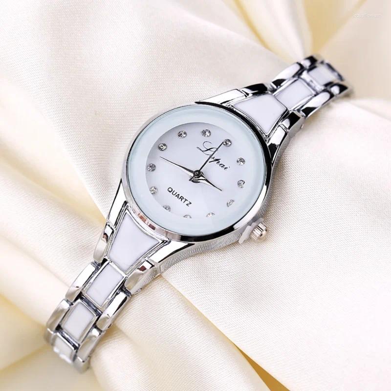 Armbandsur kvinnor lyxiga rosguld silver armband armbandsur damlegering enkel casual kvartsklockor klocka