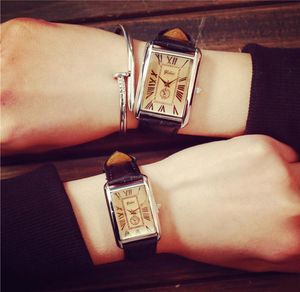 Montre-bracelets Femmes hommes Rectangle Dial montres décontractées 2021 Strap en cuir Quartz Amour de mode Couple de mode Horloge de robe féminine 6379395