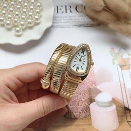 Relojes de pulsera Reloj de serpiente para mujer Relojes de lujo Pulsera de cuarzo Moda Oro Reloj de mujer Montre Femme Relogio
