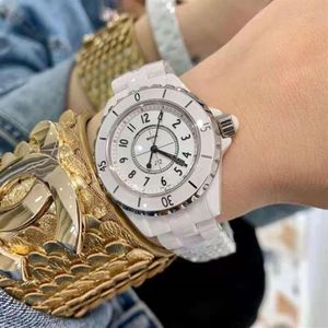 Montres-bracelets montre pour femme pour hommes mode céramique automatique Quartz luxe Relojes Para Hombre Couple cadeau Mujer232U