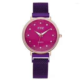 Montres-bracelets Femmes Ceinture En Acier Inoxydable Montres Boucle Magnétique Cadran En Dentelle Strass Montre Dames Quartz Loisirs Bracelet Montre-Bracelet