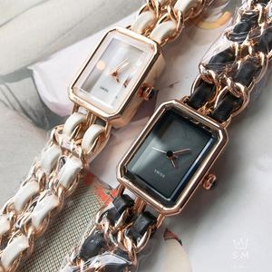 Polshorloges vrouwen kijken luxe stijl kleine wijzerplaat square mode retro gevlochten ketting lederen band pointer quartz watchwristwatches