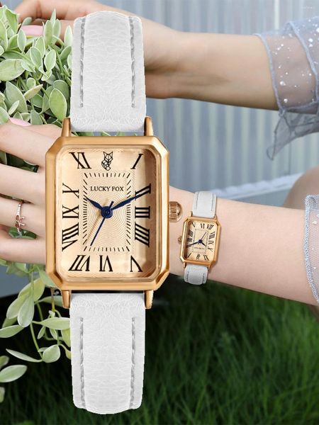 Montres-bracelets Femmes Montre Rectangle Or Boîtier Quartz Montre-Bracelet Simple Chiffres Romains Femelle Noir Blanc Bracelet Horloge Vintage Mode Reloj