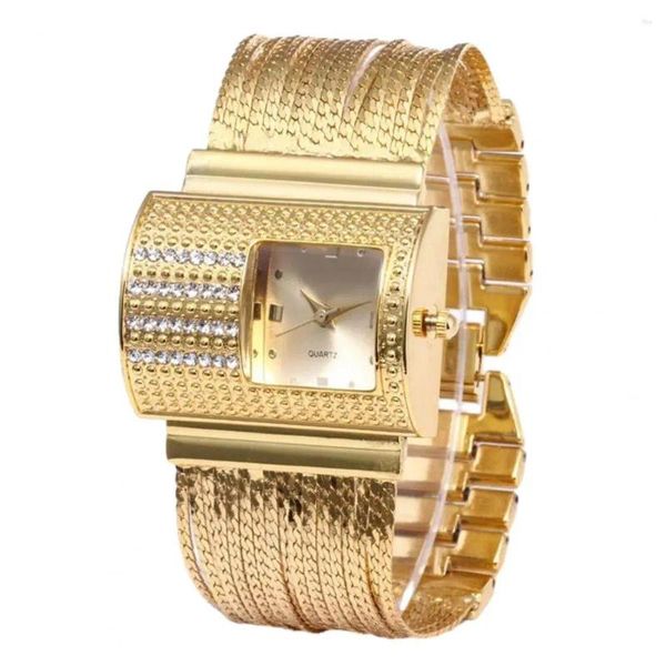 Montres-bracelets Femmes Montre avec bracelet en alliage élégant quartz pour femmes décoré de strass doré multi-chaîne en acier inoxydable pour une précision précise