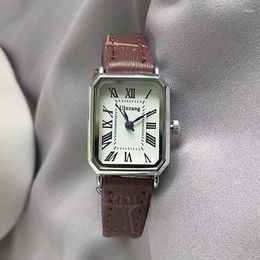Polshorloges vrouwen kijken met Romeinse numeralen rechthoek wijzerplaat kwarts horloges dames eenvoudige zwarte witte klok vrouwelijke vintage reloj polswatch