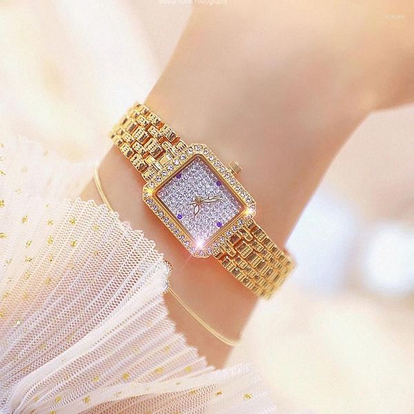 Montres-bracelets femmes montres 2024 mode créative dames montre-bracelet petit cadran carré or montre-bracelet