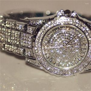 Polshorloges vrouwen kijken naar mode bling casual dames klok vrouwelijke kwarts gouden horloge kristal diamant voor vrouw montre femme zegarek da 255x