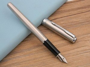 Schrijfkantoor Parker Sonnet Stainless Steel zilver Medium M Nib Vulpen