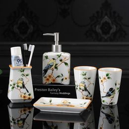 WSHYUFEI Keramische Badkamer Accessoire Set Wassen Gereedschap Fles Mondwater Cup Zeep Tandenborstelhouder Huishoudelijke Articles265Q